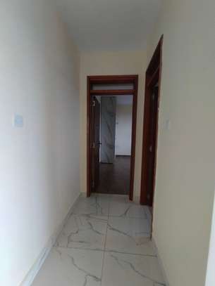 3 Bed Apartment with En Suite in General Mathenge image 7