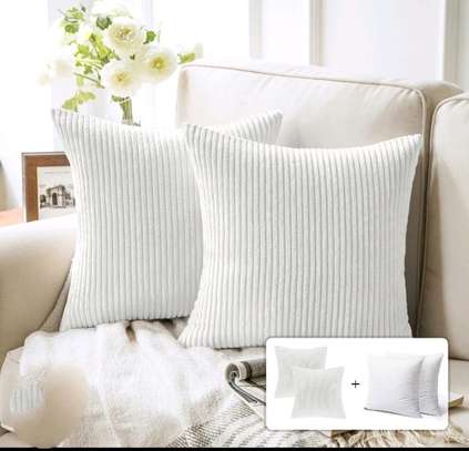 THROW PILLOWS image 2
