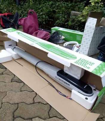 CENTURION VANTAGE SWING GATE MOTORS image 1