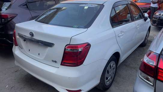 TOYOTA AXIO HYBRID 2018MODEL image 6