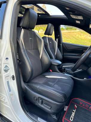 Toyota Harrier GR image 21