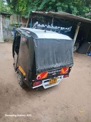 Tuktuks large for sale image 2