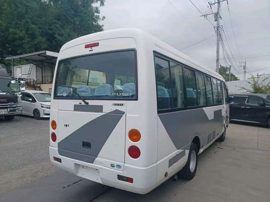 Mitsubishi Rosa 28 seater bus image 7