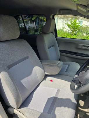 Daihatsu Boon Green 2019 image 5
