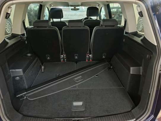 Volkswagen Touran image 11