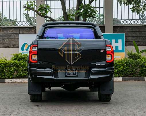 2022 Toyota Hilux GR SPORT image 4