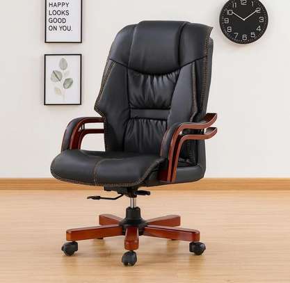 Director's Executive Office Chair image 2