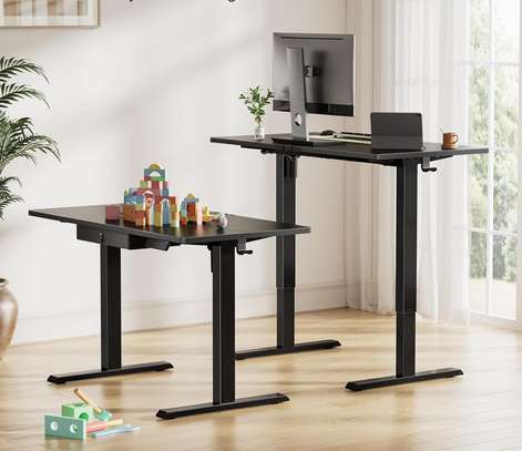 Standing Desks;1.4m Electric Standing Desk in Tabaka image 2