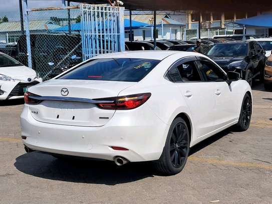 Mazda  Atenza  petrol image 2