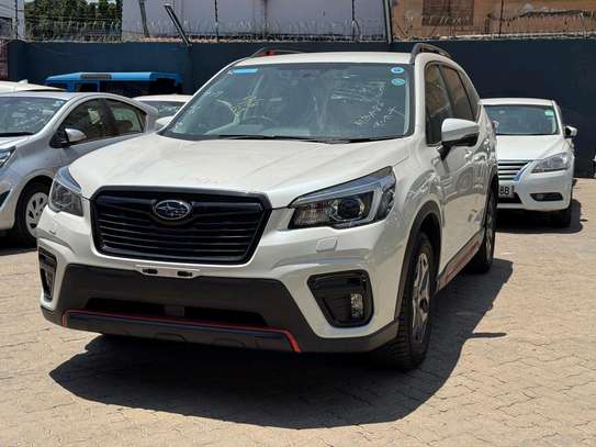 Subaru Forester X-brake 2018 white image 2