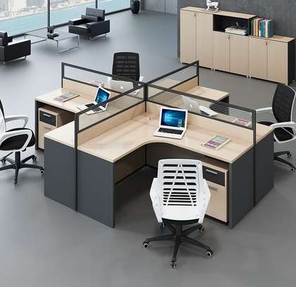 Curved 4 Way Office Workstation Desk image 10