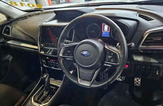 Subaru forester SK9 Sunroof 2018 4wd image 5