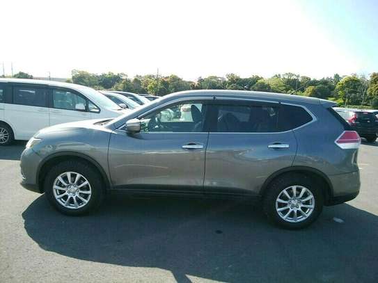 NISSAN X-TRAIL NEWSHAPE ( MKOPO/HIRE PURCHASE ACCEPTED) image 3