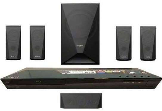 sony dav dz350 subwoofer watts