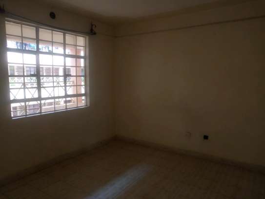 AVAILABLE TWO BEDROOM MASTER ENSUITE FOR 19K image 3