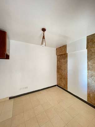 Furnished 3 Bed Apartment with En Suite in Kileleshwa image 9