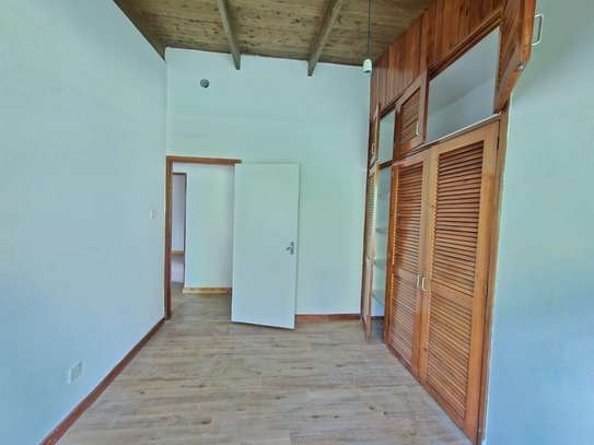 4 Bed House with En Suite in Lower Kabete image 9