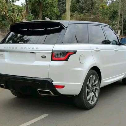 2019 range Rover sport supercharged image 6