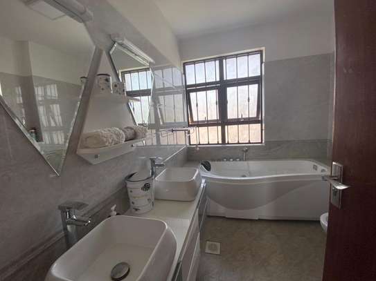 4 Bed Villa with En Suite at Runda Rd image 17