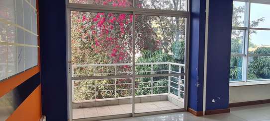 186 m² office for rent in Westlands Area image 4