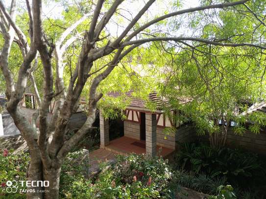 4 Bed House with En Suite at Off Muthaiga Rd image 6