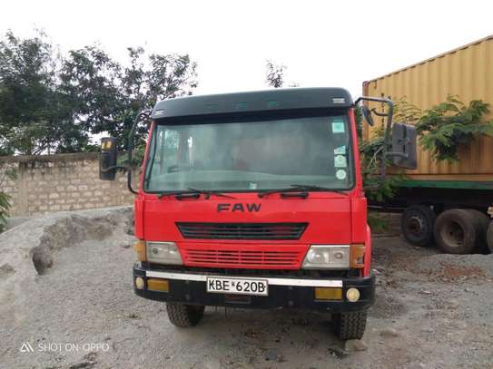 FAW tipper image 1