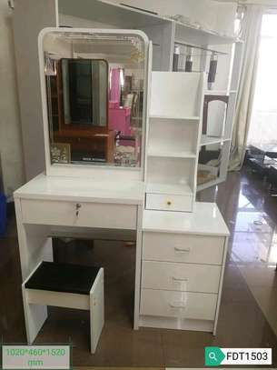 European dressing table with a sliding mirror image 3