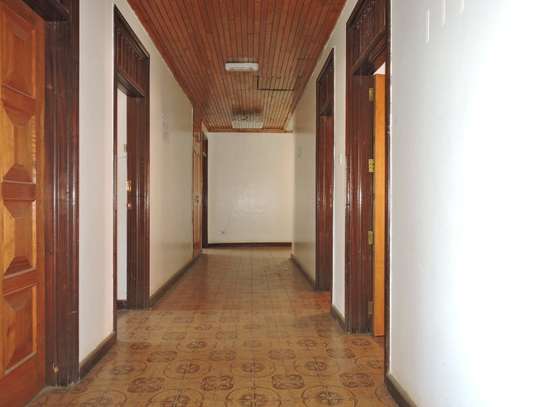 commercial property for rent in Westlands Area image 4