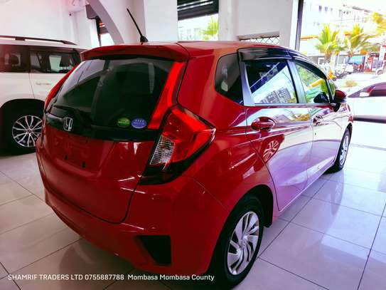 Honda Fit 2017 low Mileage image 9
