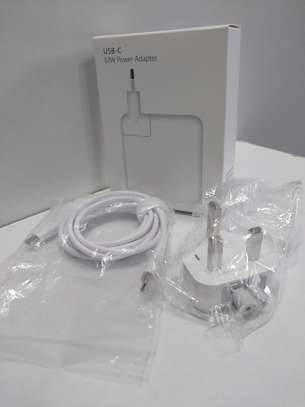 Apple Mac Book Pro- 61W USB C Power Adapter With 2M cable image 1