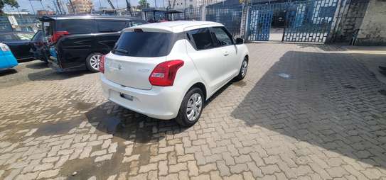 Suzuki swift image 6
