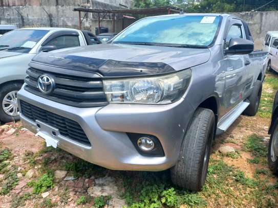 TOYOTA HILUX PICK UP 4X4 NEW IMPORT. image 1