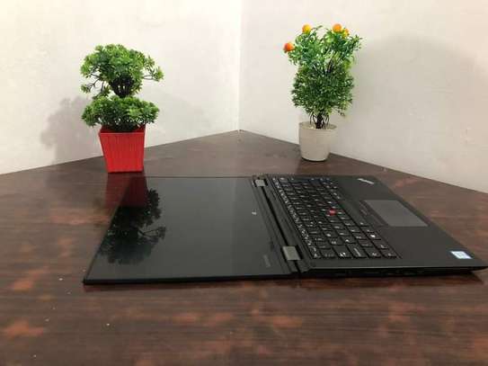 Lenovo Thinkpad Yoga 260 laptop image 5