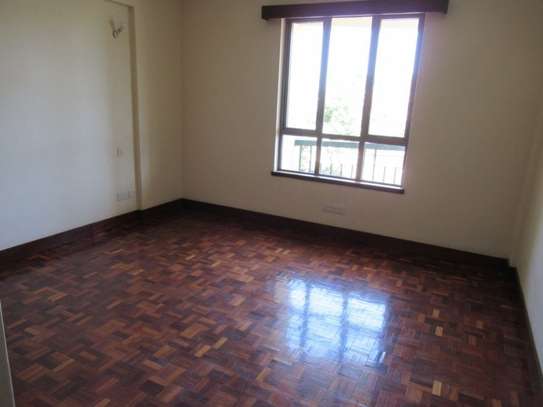 3 Bed Apartment with En Suite at Westlands image 38
