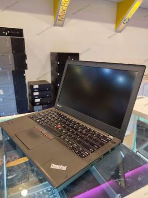 Lenovo ThinkPad X250 Core i5 8GB Ram 180SSD. image 1