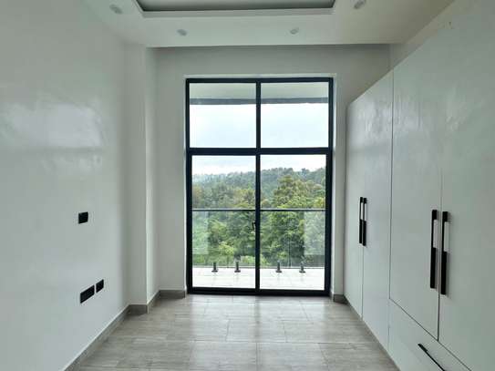 2 Bed Apartment with En Suite in Kitisuru image 10