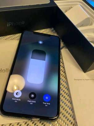 Apple Iphone 11 Pro Max ➕️ Black ➕️ 256 Gb image 1