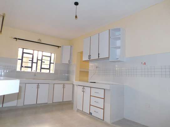 3 Bed House with En Suite at Acacia image 6