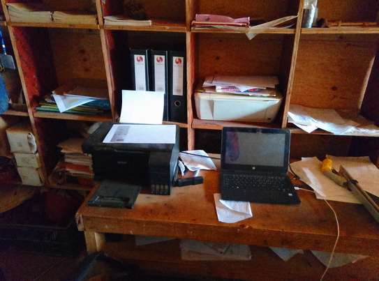 Canon Printer & Compact Laptop Black Combo image 2