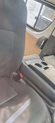 Toyota Hiace 7l Auto Diesel engine 2018 image 10