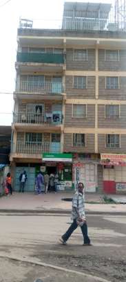 Serviced 4 Bed Apartment in Embakasi image 4