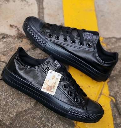 Leather Converse size:37-41 image 1