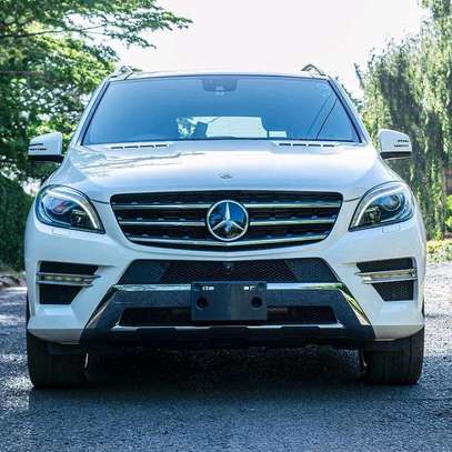 2015 Mercedes Benz ML350 image 3