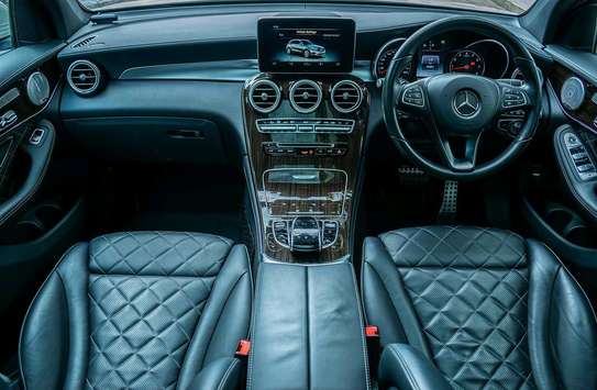 2016 Mercedes Benz GLC 250 sunroof image 4