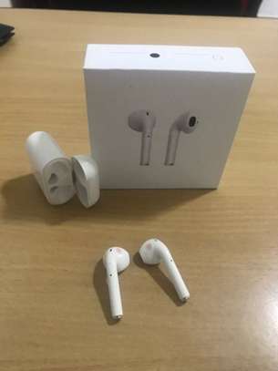 AirPods Replica With charging Case image 4