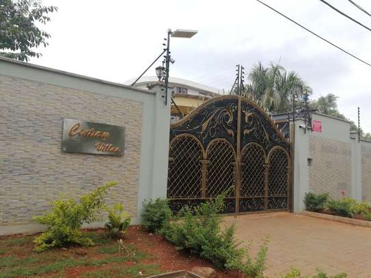 5 Bed Villa with En Suite in Lavington image 4