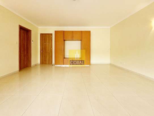 4 Bed Townhouse in General Mathenge image 1