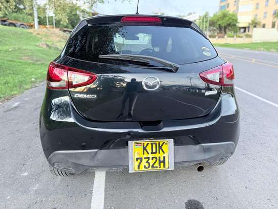 Mazda demio 2016 image 6