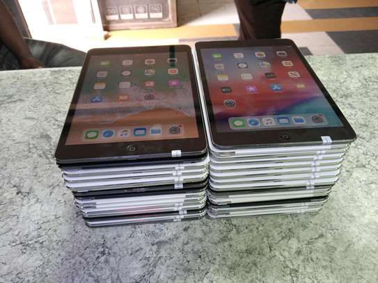 Apple iPad Mini 2 Wi-Fi + Cellular image 4