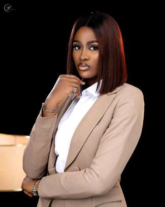 Bespoke Corporate Ladies Suits image 3